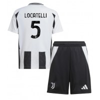 Juventus Manuel Locatelli #5 Hjemmedraktsett Barn 2024-25 Kortermet (+ Korte bukser)